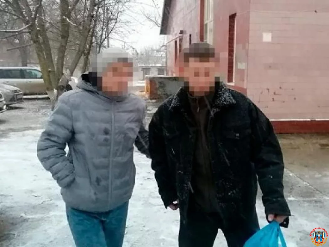 В Ростовской области поймали двух парней, запускавших салюты