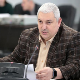 Бывшего министра строительства Ростовской области отпустили под домашний арест