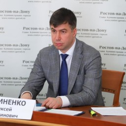 Удовлетворенность жителей Ростова работой Логвиненко за год снизилась