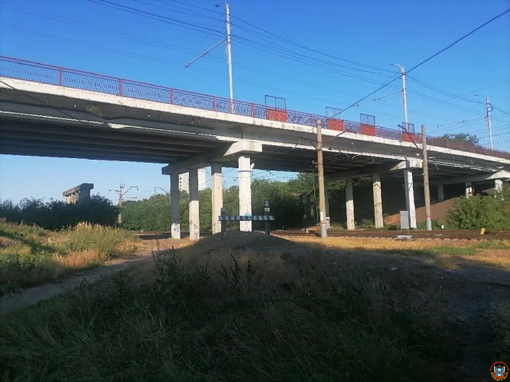 Над путями нависла опасность: транспортная прокуратура Таганрога добилась срочного ремонта ветшающего моста