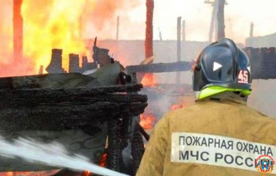 В Ростовской области 62-летний мужчина заживо сгорел во время пожара в доме