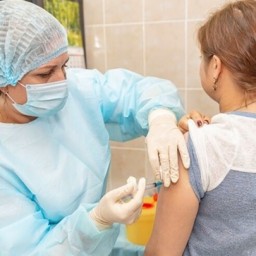 На Ямале обязательной вакцинации подлежат врачи, учителя и госслужащие