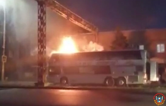 Автобус с 32 пассажирами загорелся в Волгодонске