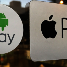 В Ростове ограничили оплату проезда при помощи Apple Pay и Google Pay картами 5 банков