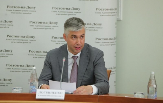 Глава администрации Ростова Логвиненко обвинил своих подчиненных в распространении фейков