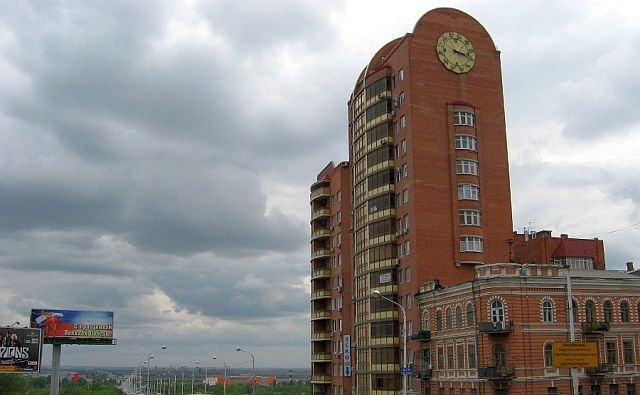 Четыре здания из Ростова вошли в топ-100 самых уродливых строений России