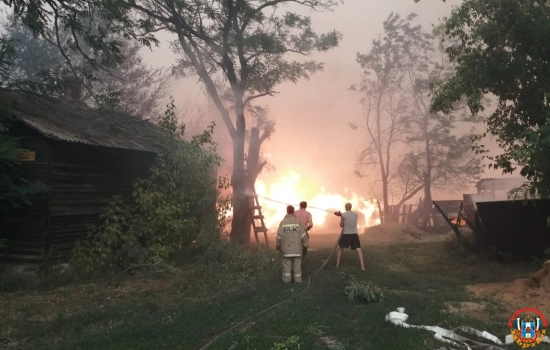 В Усть-Донецком районе площадь пожара выросла до 252 гектаров