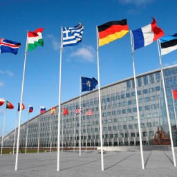Риск конфликта: НАТО может усилить присутствие на востоке
