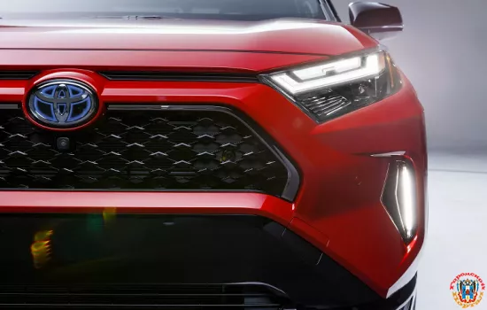Представлена Toyota RAV4 Prime 2024