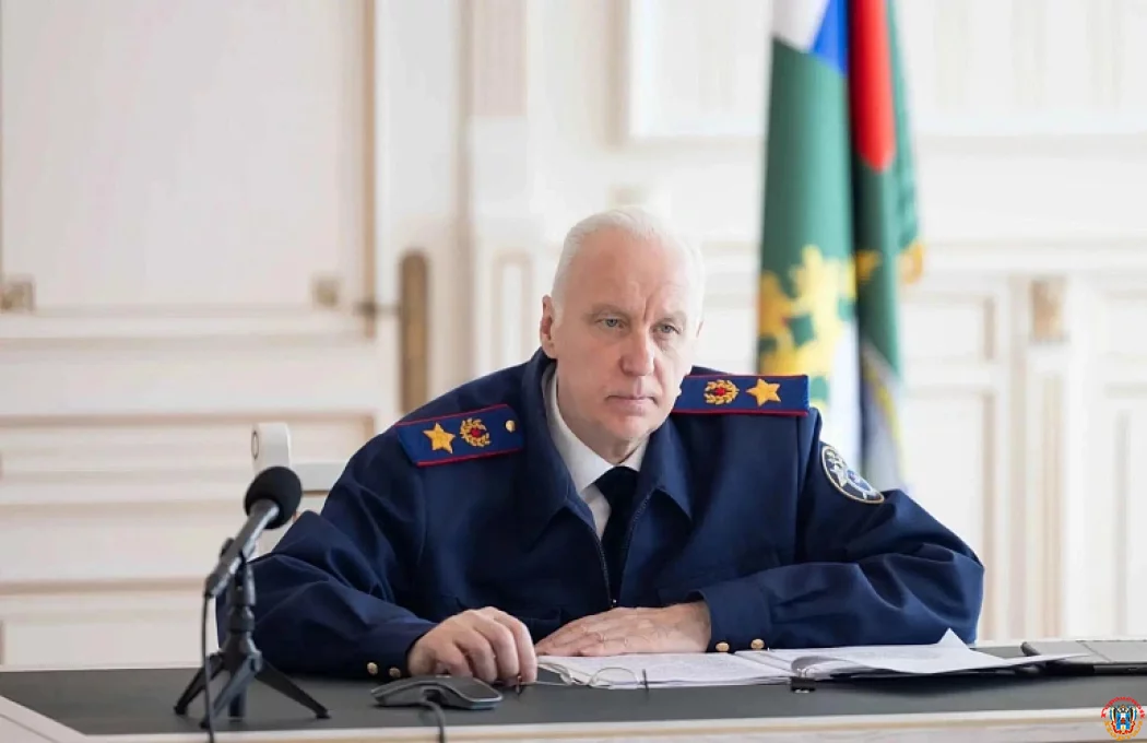 Дорога под замком: жители Камышевахи просят Бастрыкина разобраться с перекрытым подъездом к домам Дорога под замком: жители Камышевахи просят Бастрыкина разобраться с перекрытым подъездом к домам