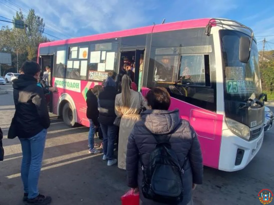 Ростовчане штурмуют соцсети губернатора с жалобами на работу автобусов