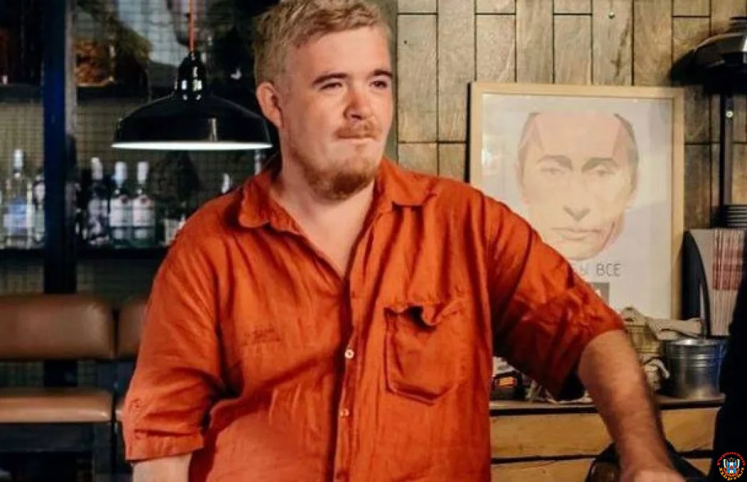 Журналиста Романа Неведрова поздравляют друзья и коллеги