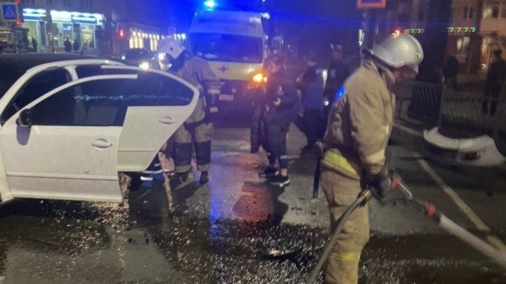 ДТП в участием автобуса в Симферополе, есть пострадавшие