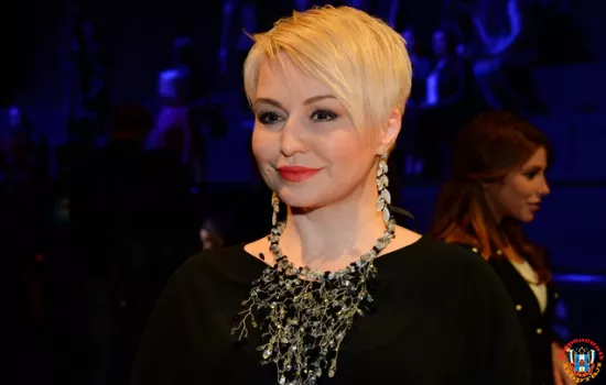 Катя Лель рассказала, как держит себя в форме