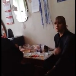 Эпидемия в Шахтах: жители поселка Аютинский, где случилась авария на водоводе, атакуют местных чиновников