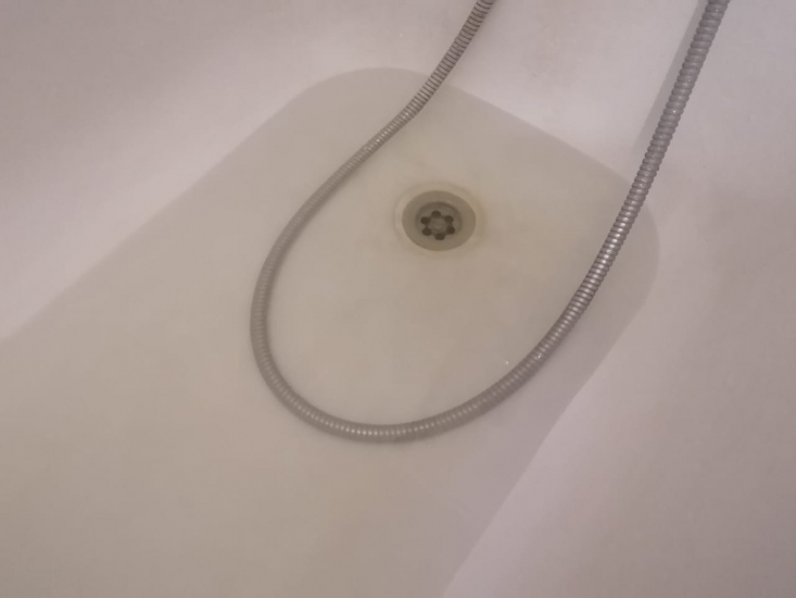 Власти назвали новую причину неприятного запаха и цвета воды в Ростове