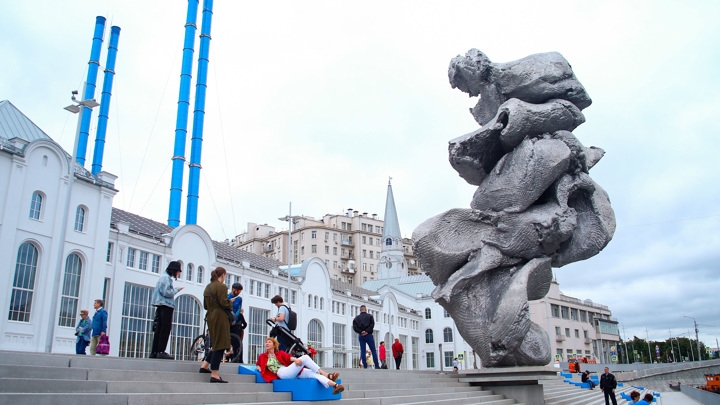 Министр культуры высказалась о провокационной скульптуре на Болотной