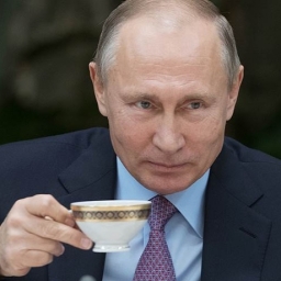 Владимир Путин поручил Бастрыкину провести всестороннее расследование причин взрыва в Шахтах