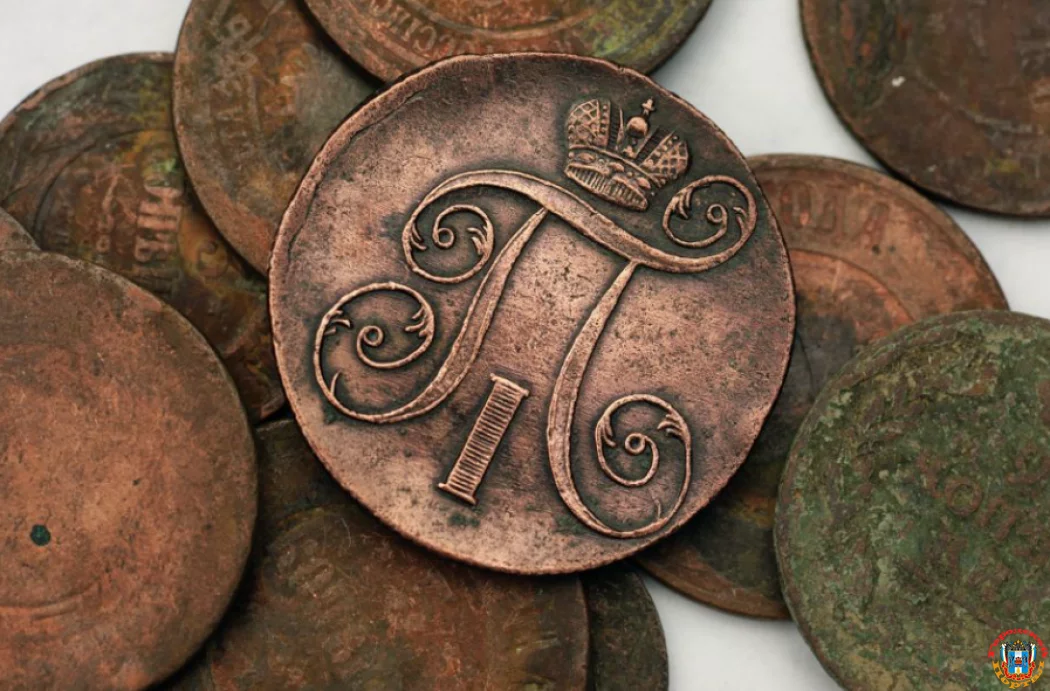 Клад серебряных монет эпохи Петра I нашли под Ростовом
