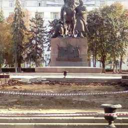 Ростовчане вспомнили недобрым словом отгородившееся от людей правительство
