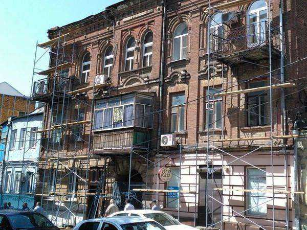 Ростовчанин требует остановить уничтожение исторических зданий в центре города