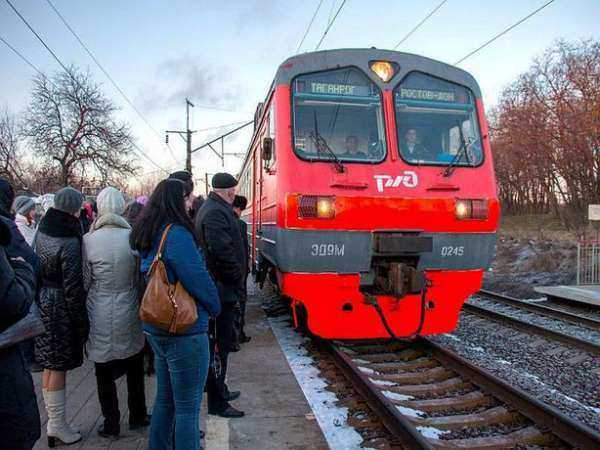 С 1 января 2018 года в Ростове сбор за покупку билета в электричке повышается до 50 рублей