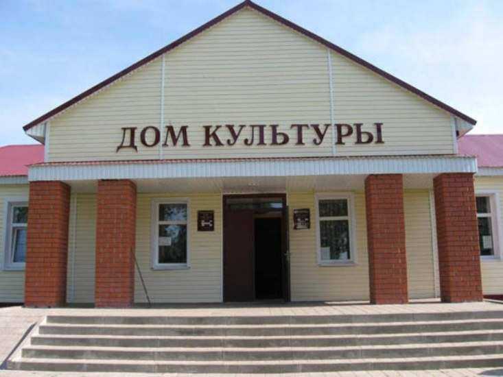 В Карачаево-Черкессии построят и реконструируют четыре дома культуры