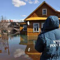 Спасательные подразделения МЧС по Ростову и области ожидают в боевой готовности приход паводков