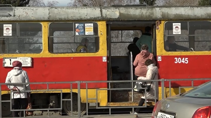 Жителей Барнаула ждет подорожание проезда в общественном транспорте