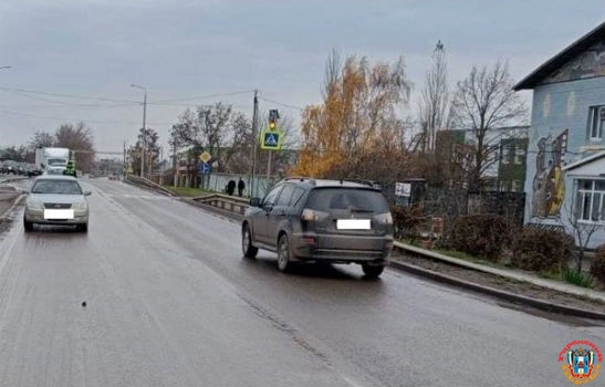 В Цимлянском районе водитель на «Митсубиси Аутлендер» сбил школьницу