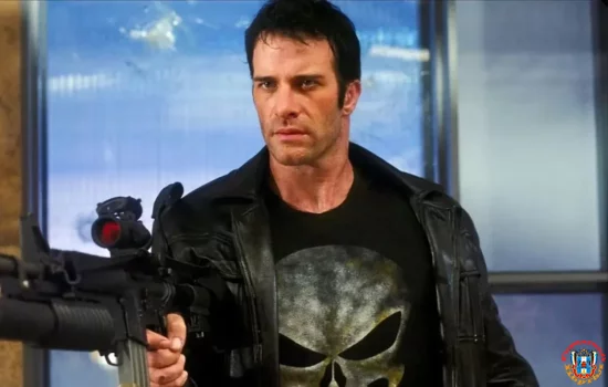 В роли Карателя раскритиковал себя Томас Джейн