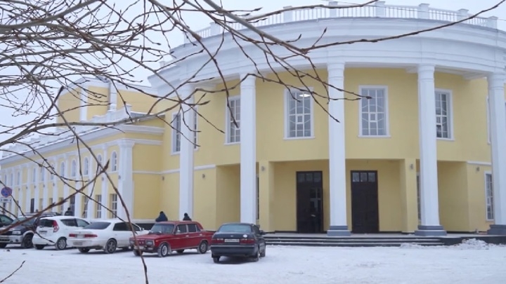Прокуратура проверит факт протечки крыши в рубцовском драмтеатре