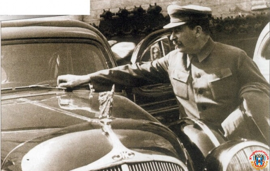 А вы знали, что лимузины в СССР возили не только партийных боссов?