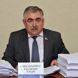Кушнарев прокомментировал желание главного прокурора области снова уволить Владимира Сакеллариуса