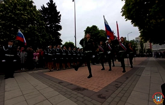 В Ростове более 5 тысяч человек приняли участие в межвузовском военно-спортивном празднике «Поклонимся великим тем годам…»