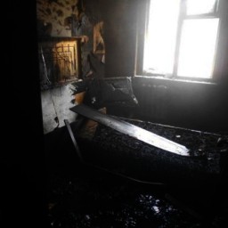 При пожаре в квартире пятиэтажки в Таганроге погиб мужчина