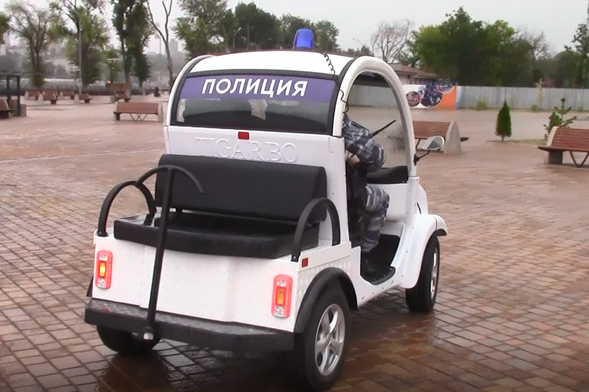 Сотрудники полиции будут патрулировать Ростов на электромобилях