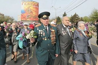 Мишустин: На единовременные выплаты ветеранам к юбилею Победы выделят более 71 миллиарда рублей