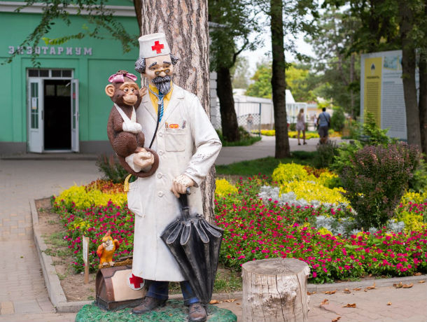 Посетителям ростовского зоопарка сделают прививки