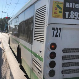 В Ростове на Стачки загорелся еще один автобус
