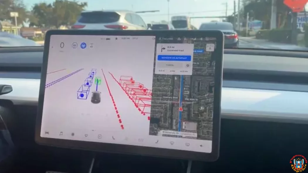 Tesla вынуждена активнее использовать камеру для слежения за поведением водителя