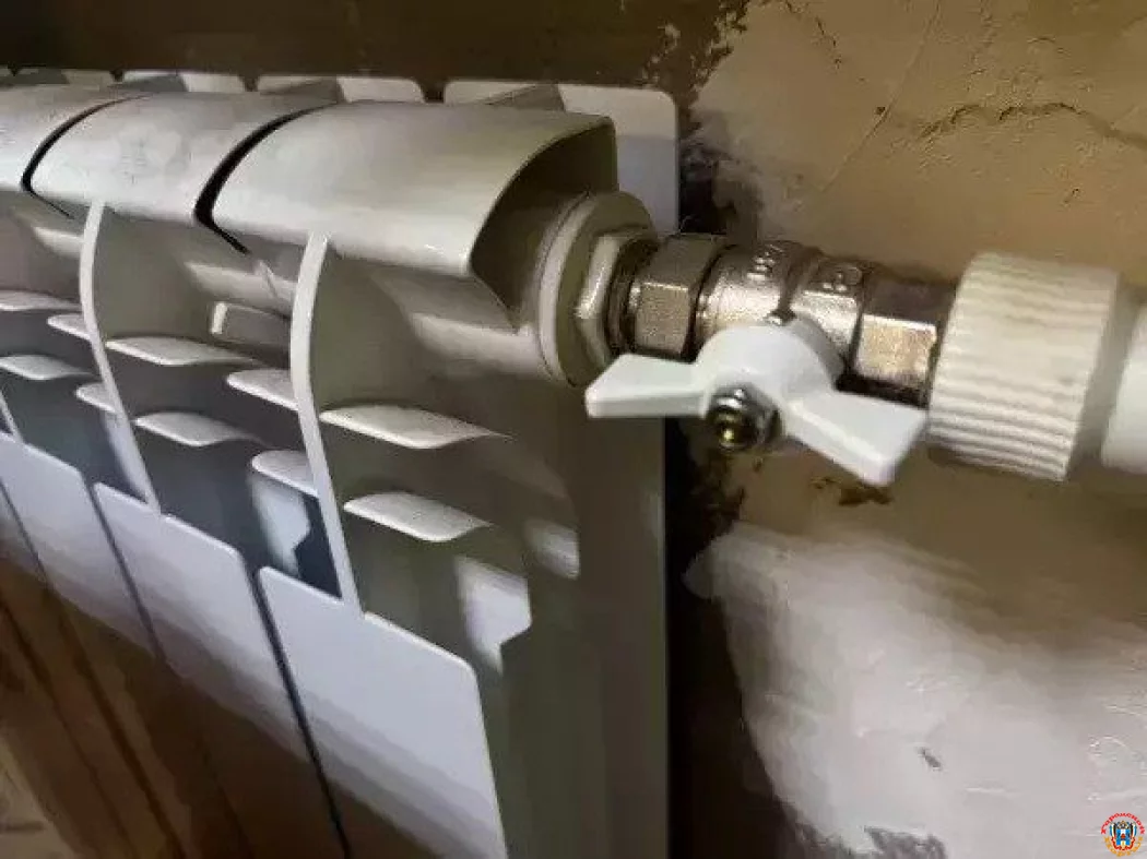 Тепло вернулось в дома и гимназию на Северном в Ростове: ремонт завершен до конца дня