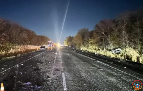 В массовом ДТП пострадали 6 юных хоккеистов