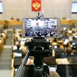 Депутаты-единороссы от Ростовской области проголосовали за закон о борьбе с фейковыми новостями