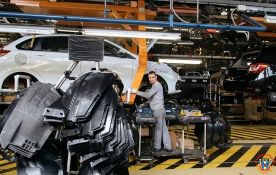 "АвтоВАЗ" готов начать выпуск Lada Aura при достаточной господдержке