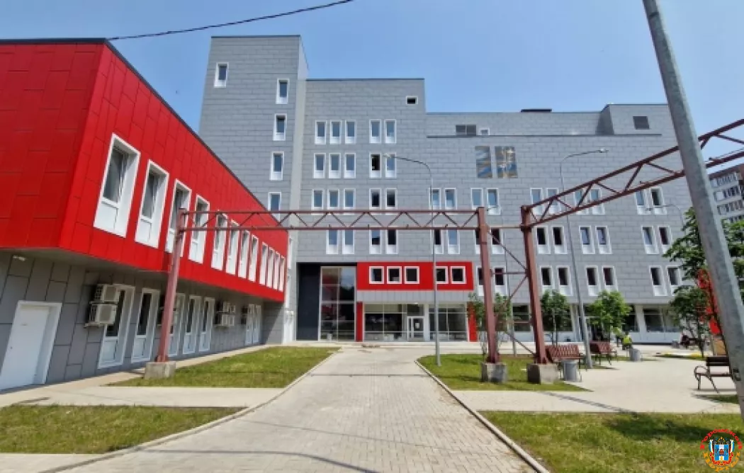 В Ростове завершили реконструкцию роддома №5 в Железнодорожном районе