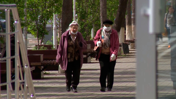 В Башкирии пожилым жителям отменили обязательную самоизоляцию
