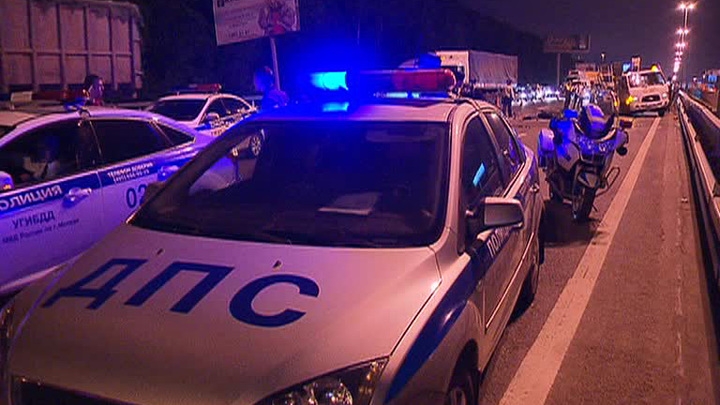 Ночью в Москве произошло смертельное ДТП с участием двух автомобилей