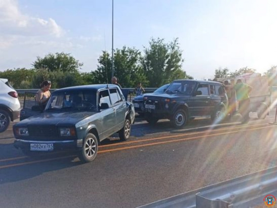Под Ростовом 17-летняя девушка пострадала в аварии