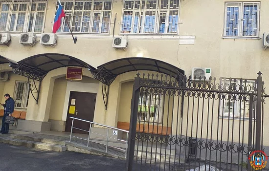 Полицейских в Ростове будут судить за грабёж и вымогательство